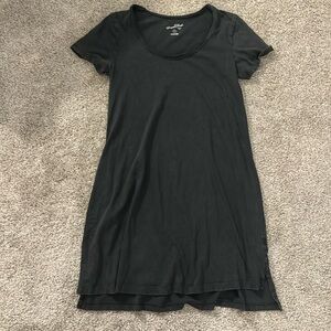 Universal thread tshirt dress. Distressed dark grey. Size XS. Like new
